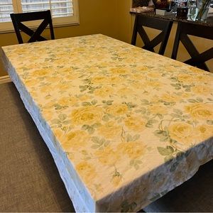 Simply shabby chic yellow rose tablecloth